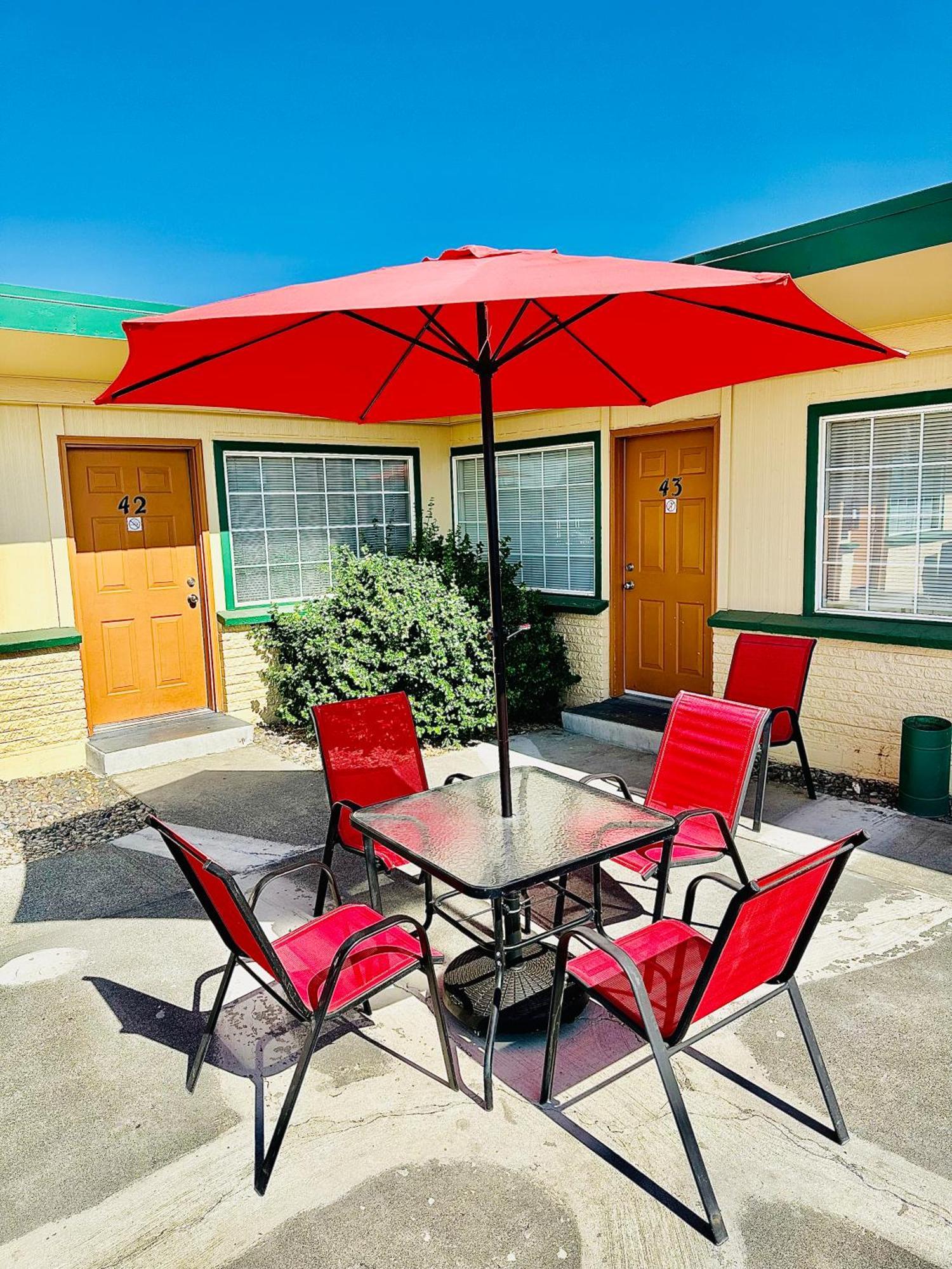 Sage N Sand Motel 모세스레이크 외부 사진